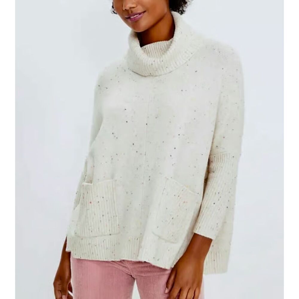 Ann Taylor LOFT Women's Medium PETITE Flecked Pocket Poncho Sweater Gray Pocket